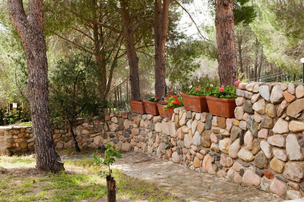 Sardinia Spa Apartment Geremèas Εξωτερικό φωτογραφία