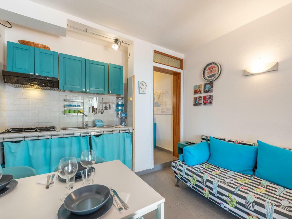 Sardinia Spa Apartment Geremèas Εξωτερικό φωτογραφία