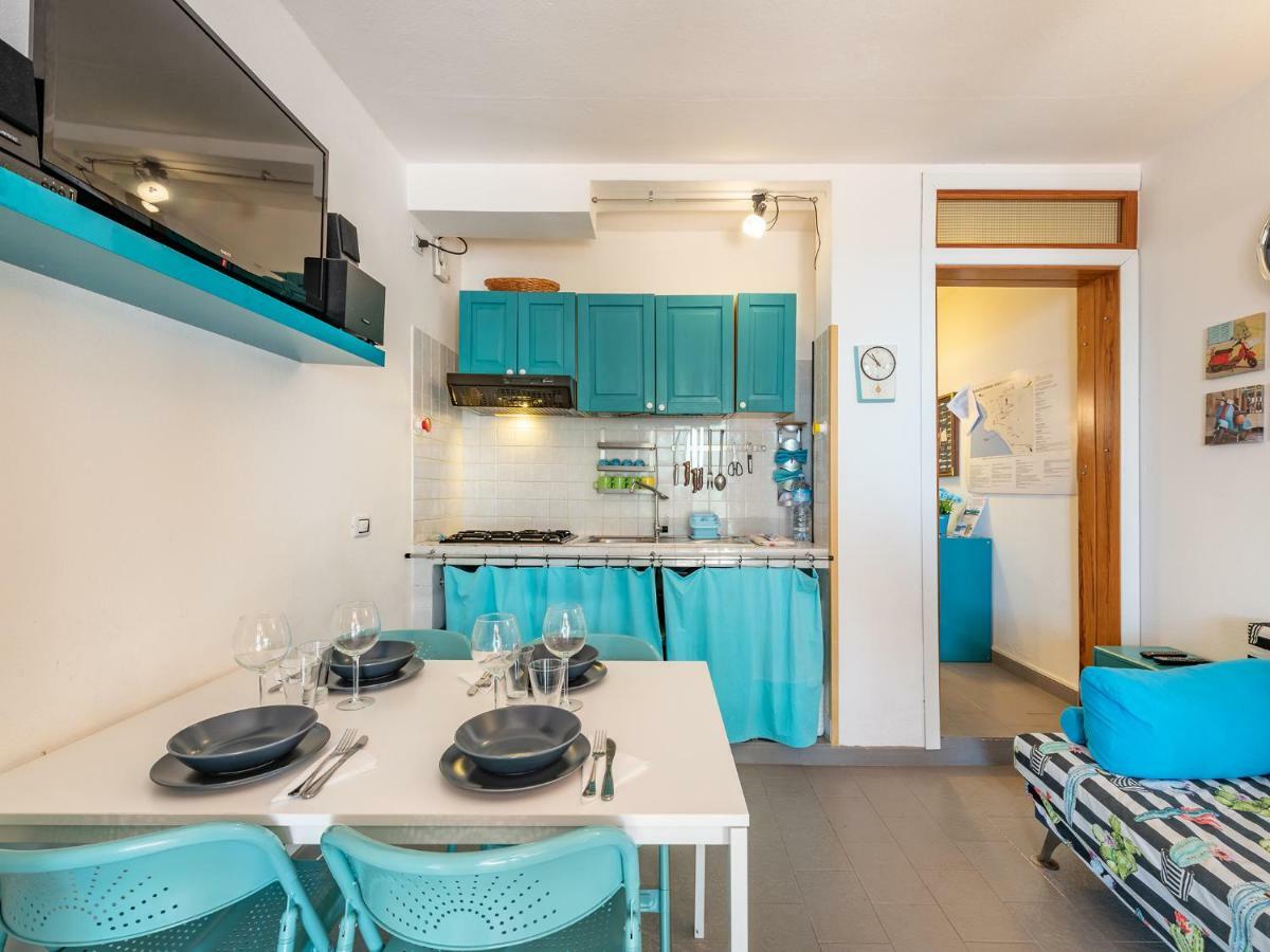 Sardinia Spa Apartment Geremèas Εξωτερικό φωτογραφία