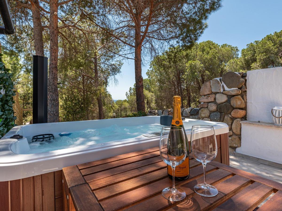 Sardinia Spa Apartment Geremèas Εξωτερικό φωτογραφία